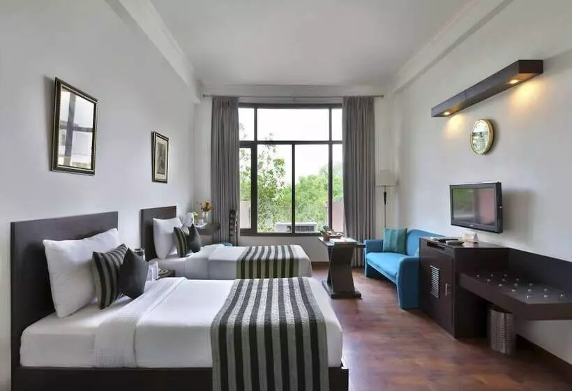 Fotos del hotel Regale Inn:  7