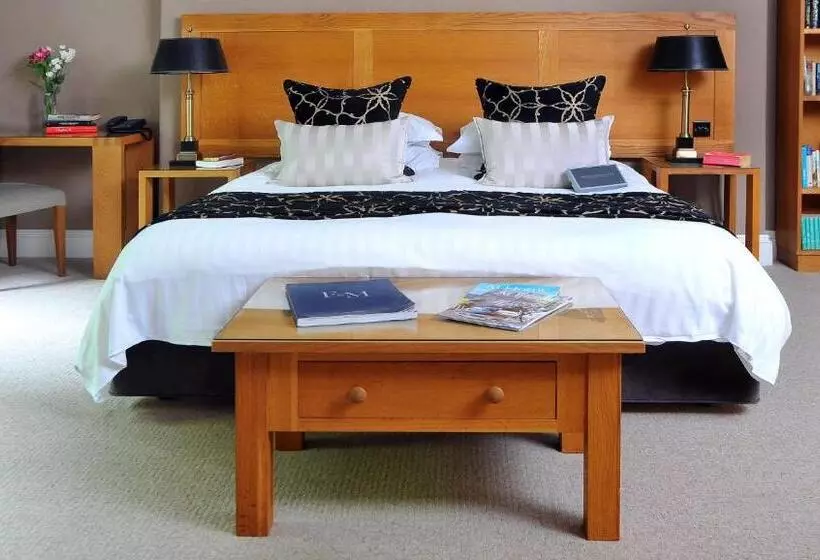 St Elizabeth’s House