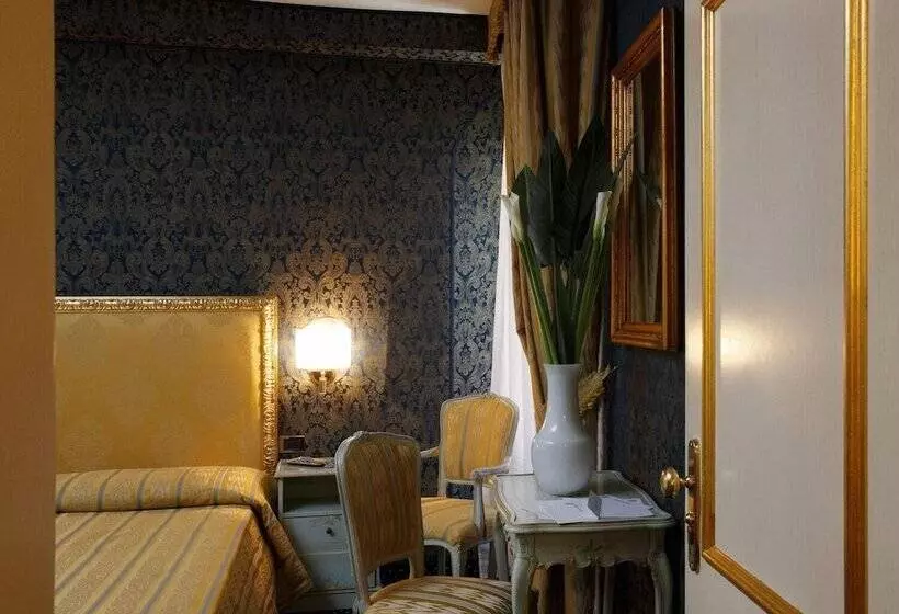 Fotos del hotel Castello:  24