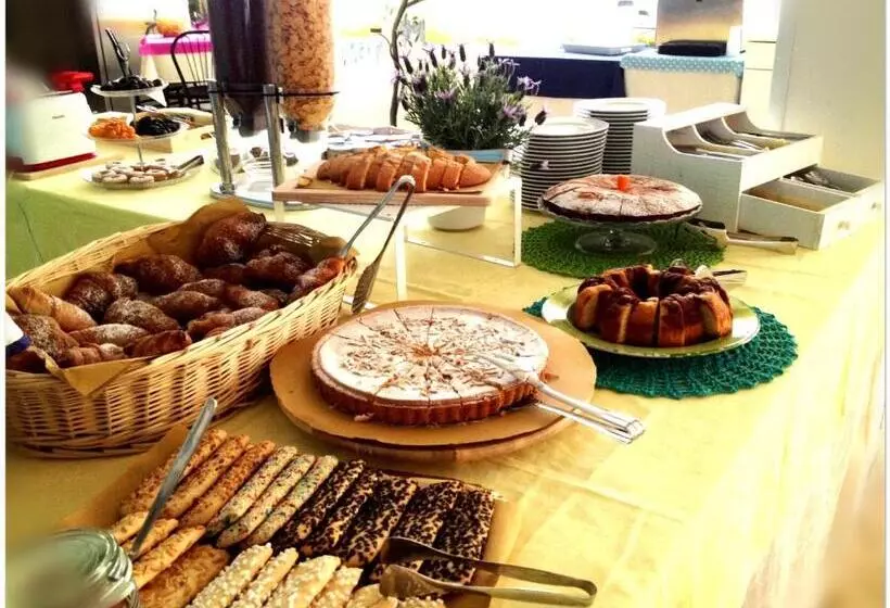 Fotos del hotel Lux:  19