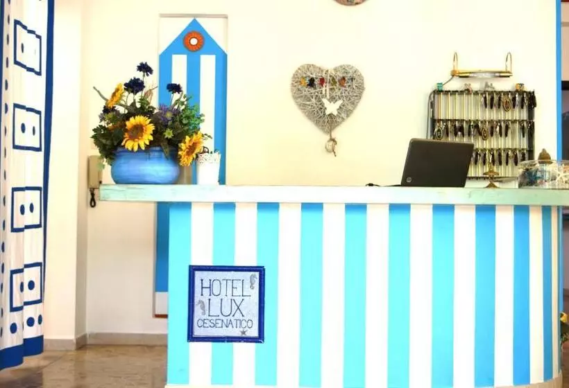 Fotos del hotel Lux:  3