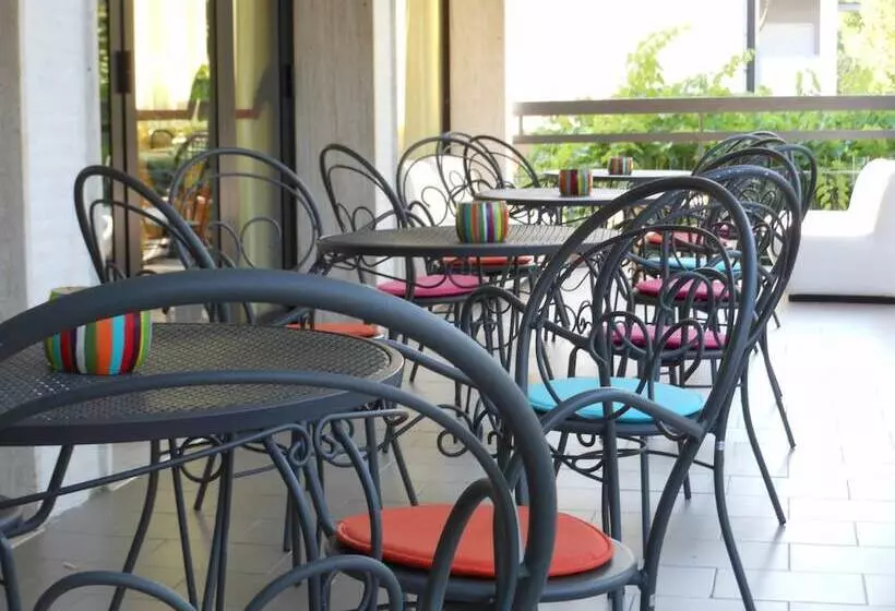 Fotos del hotel Lux:  10