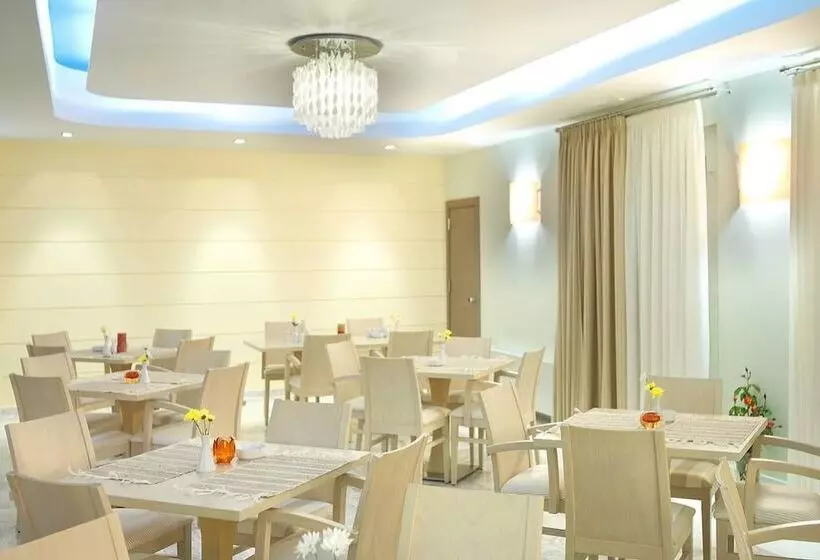 Fotos del hotel Nissaki Beach:  5