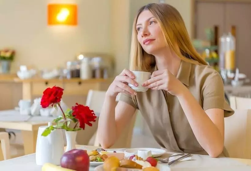 Fotos del hotel Nissaki Beach:  12