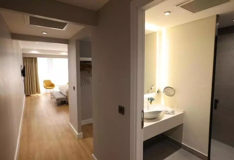 Fotos del hotel Holiday Inn Istanbul Airport , An Ihg:  21