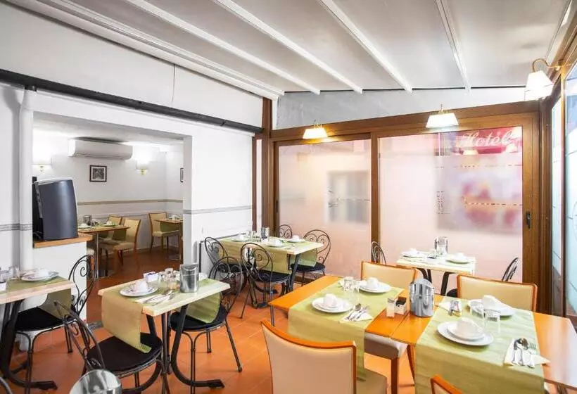 Fotos del hotel Piazza Di Spagna:  5