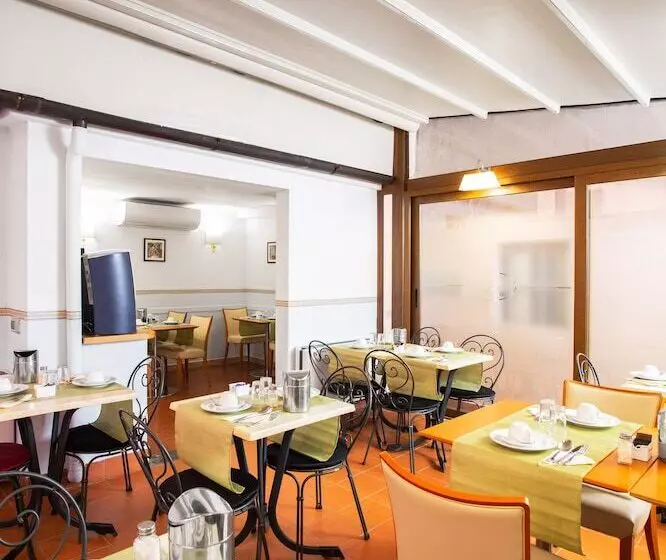 Fotos del hotel Piazza Di Spagna:  15