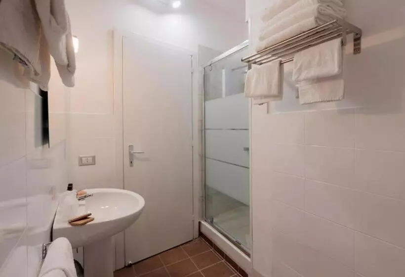 Fotos del hotel Vatican Suites  & Residence:  10