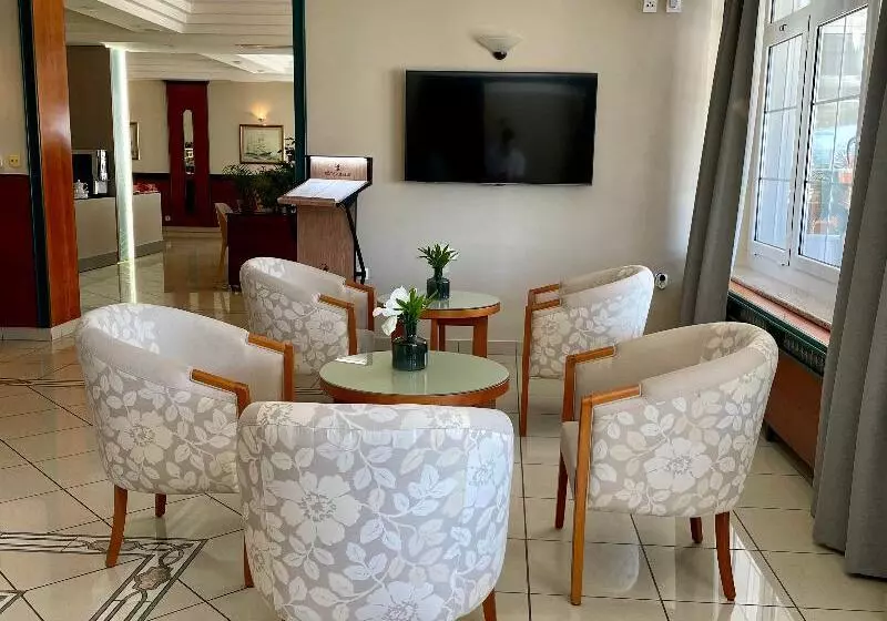 Fotos del hotel Mediteran:  4