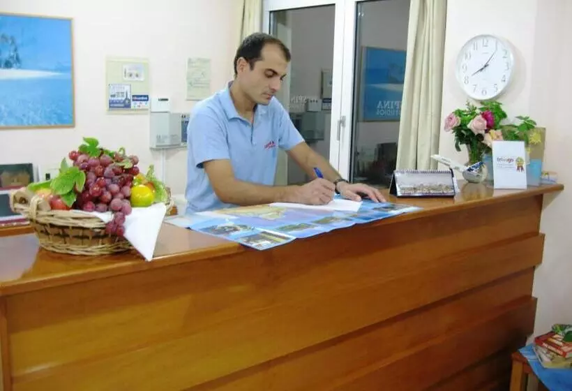 Fotos del hotel Despina Studios:  13