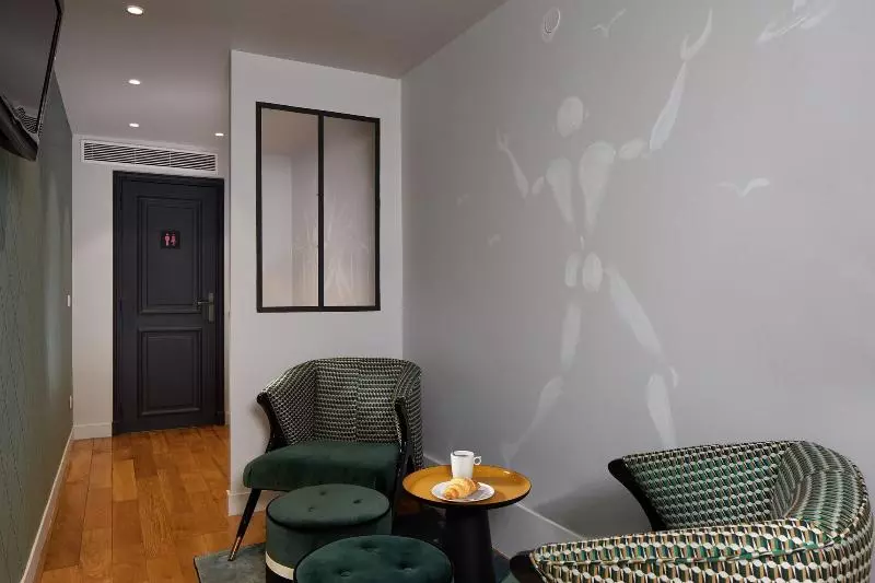Fotos del hotel 3h Paris Marais Hôtel:  2