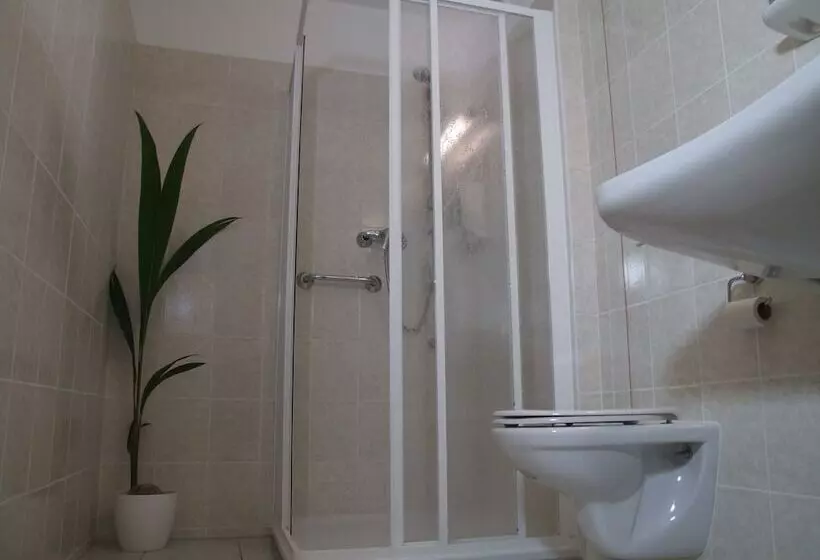 Fotos del hotel Lenas Donau:  6