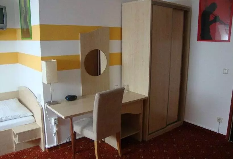 Fotos del hotel Lenas Donau:  2