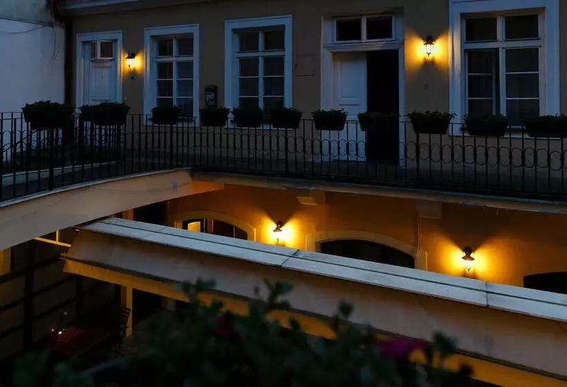 Fotos del hotel Pension U Lilie:  24