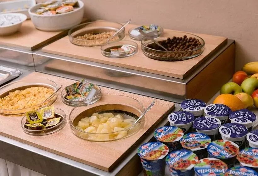 Fotos del hotel Pension U Lilie:  7