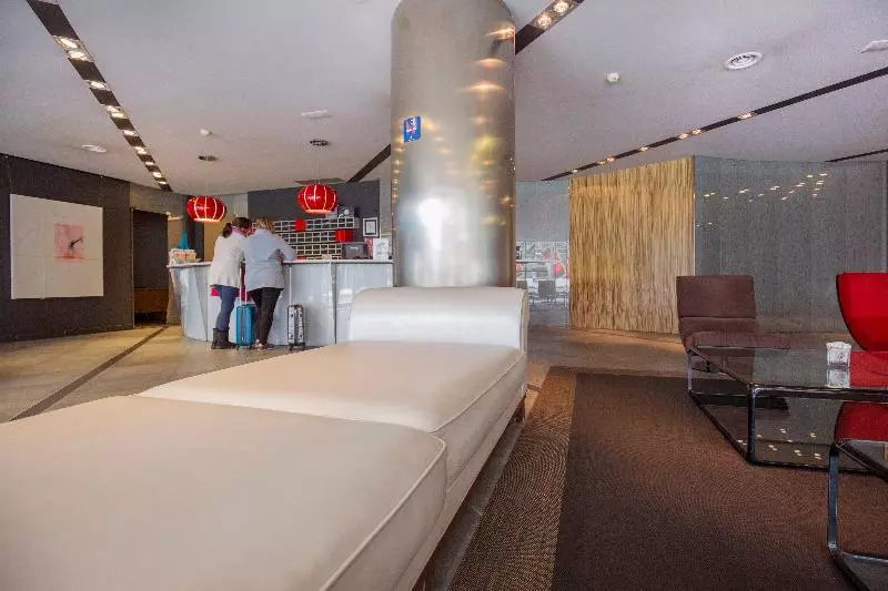 Fotos del hotel YOMO Mola Park:  58