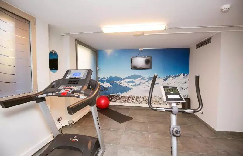 Fotos del hotel YOMO Mola Park:  65