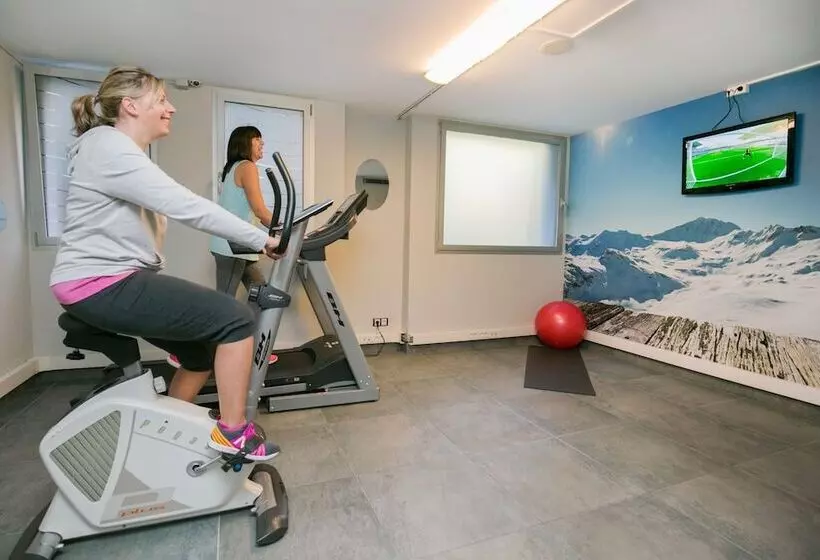 Fotos del hotel YOMO Mola Park:  18