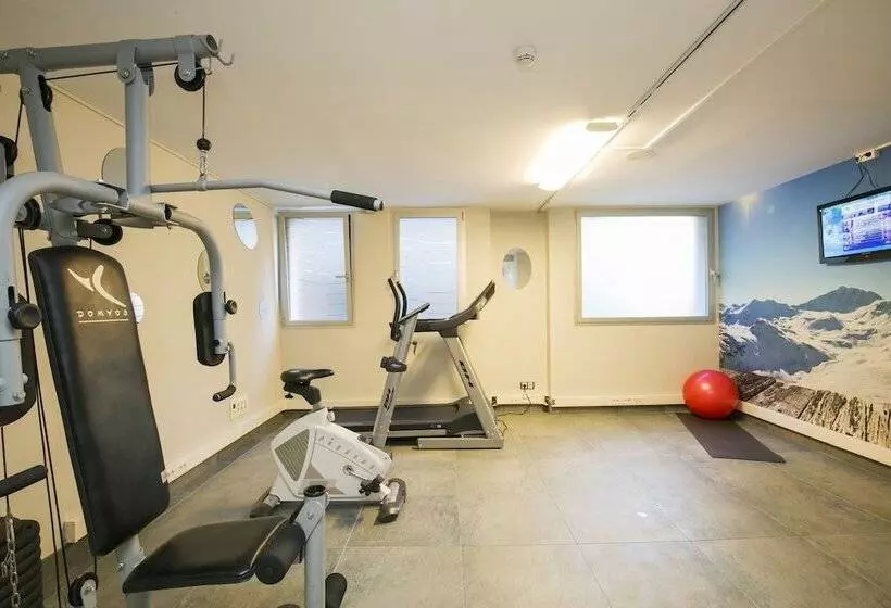 Fotos del hotel YOMO Mola Park:  62