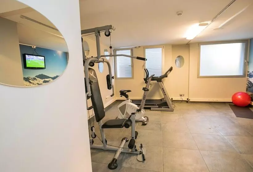 Fotos del hotel YOMO Mola Park:  74