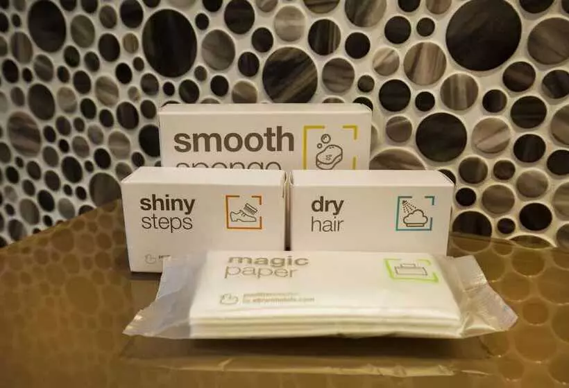 Fotos del hotel YOMO Mola Park:  68