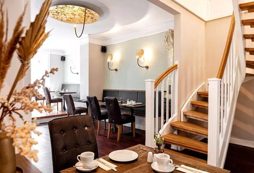 Fotos del hotel Alsterblick:  3