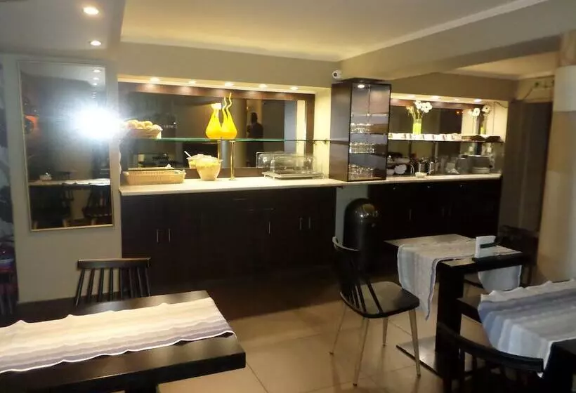 Fotos del hotel Nafsika Hotel Athens Centre:  3