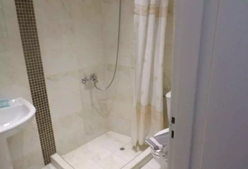 Fotos del hotel Nafsika Hotel Athens Centre:  23