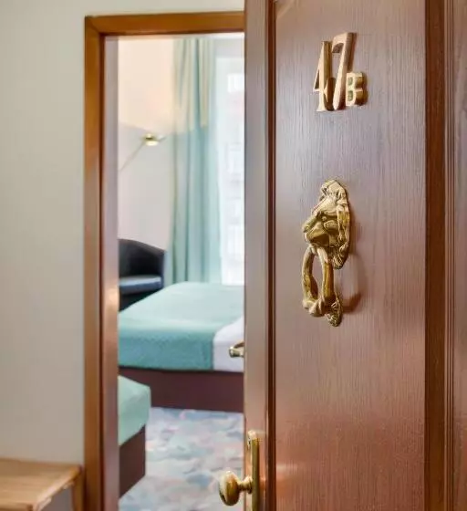 Fotos del hotel Otar:  21