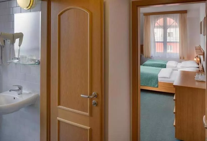 Fotos del hotel Otar:  23