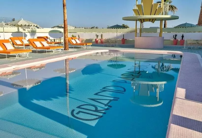 Fotos del hotel Grand Paradiso Ibiza:  16