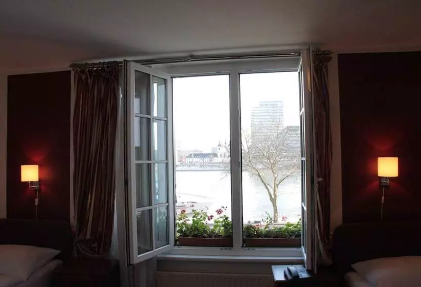 Fotos del hotel Hayk Altstadthotel & Appartements:  25