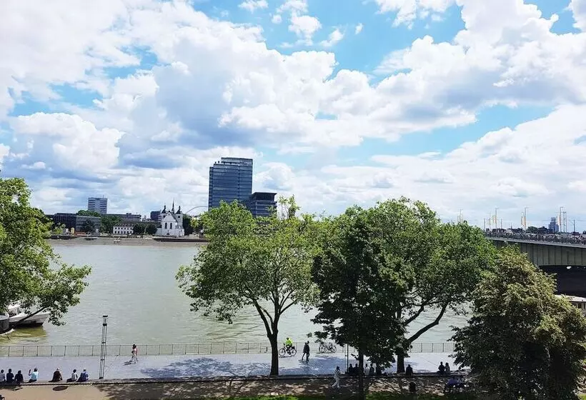 Fotos del hotel Hayk Altstadthotel & Appartements:  15