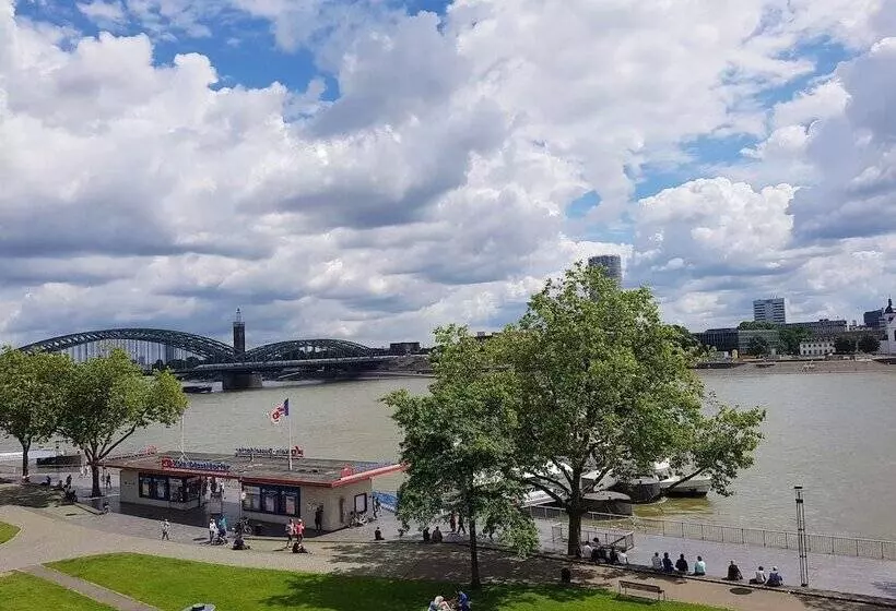 Fotos del hotel Hayk Altstadthotel & Appartements:  16