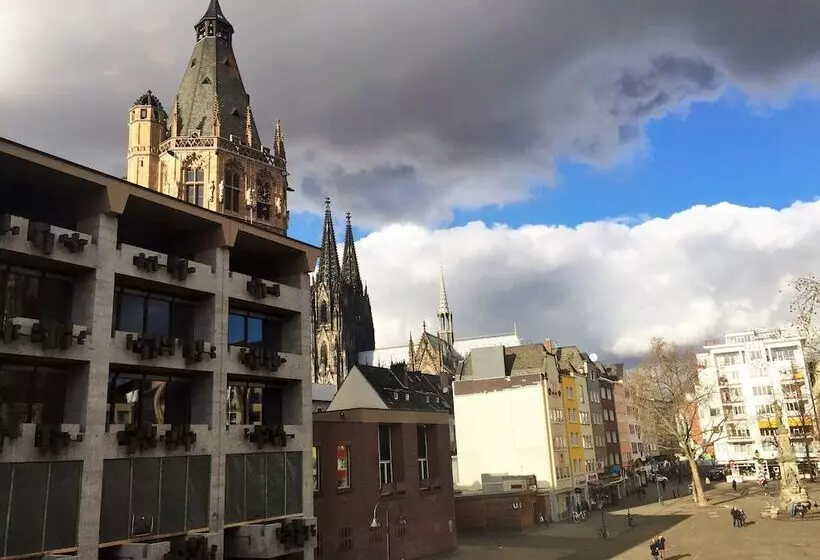 Fotos del hotel Hayk Altstadthotel & Appartements:  19