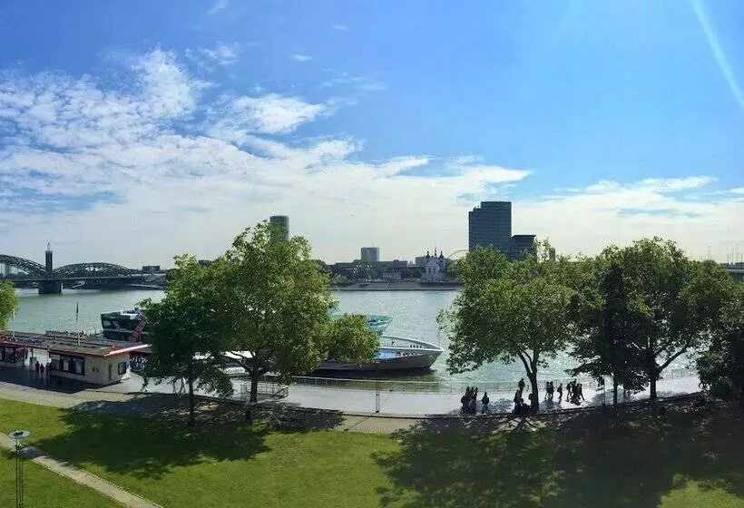 Fotos del hotel Hayk Altstadthotel & Appartements:  18