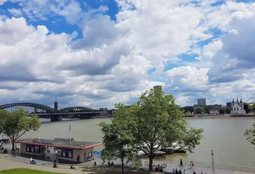 Fotos del hotel Hayk Altstadthotel & Appartements:  20