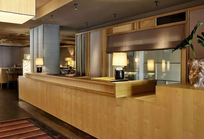 Fotos del hotel Louis Hotel:  13