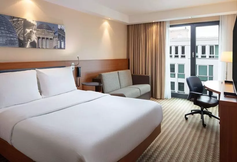 Fotos del hotel Hampton By Hilton Berlin City West:  2