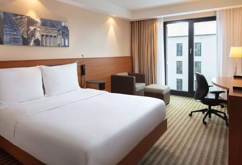 Fotos del hotel Hampton By Hilton Berlin City West:  7