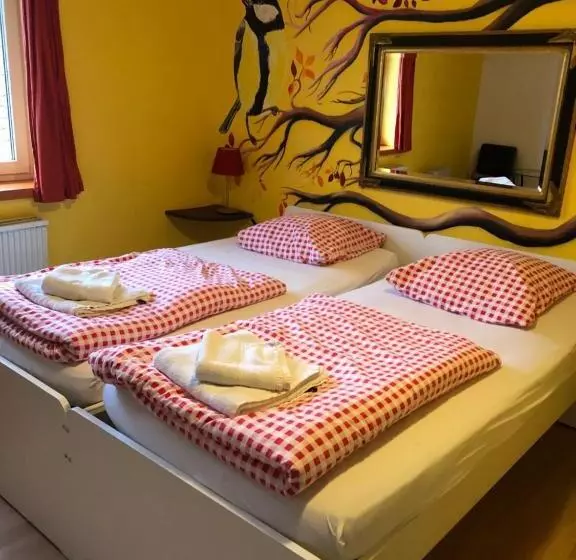 Fotos del hotel Oldtown Hostel Otter:  9