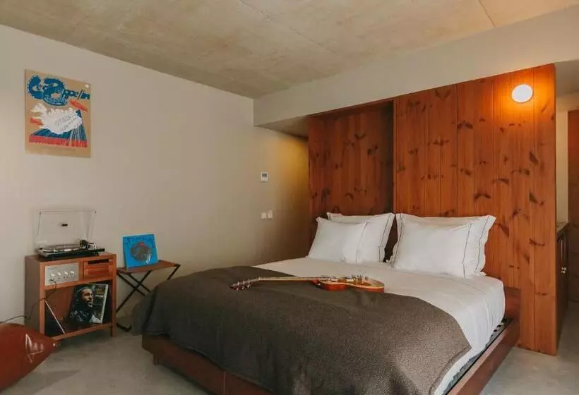 Fotos del hotel Mouco   Stay, Listen & Play:  13