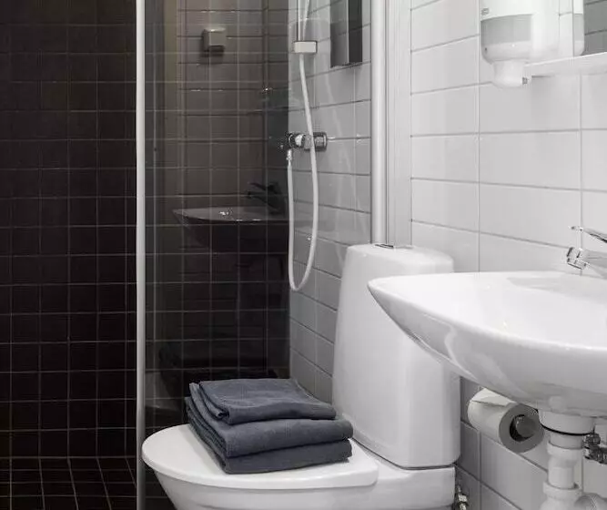 Fotos del hotel L Fyrislund:  19