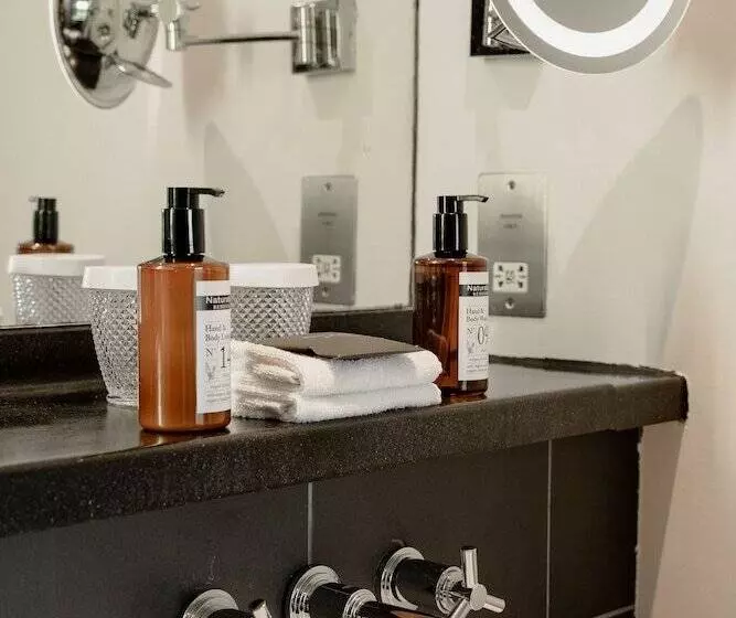 Fotos del hotel Abode Chester:  23