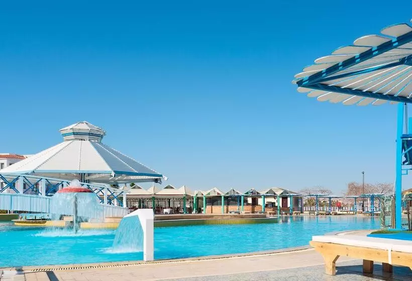 Dreams Beach Resort – Sharm El Sheikh