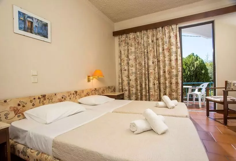 Fotos del hotel Muses:  15