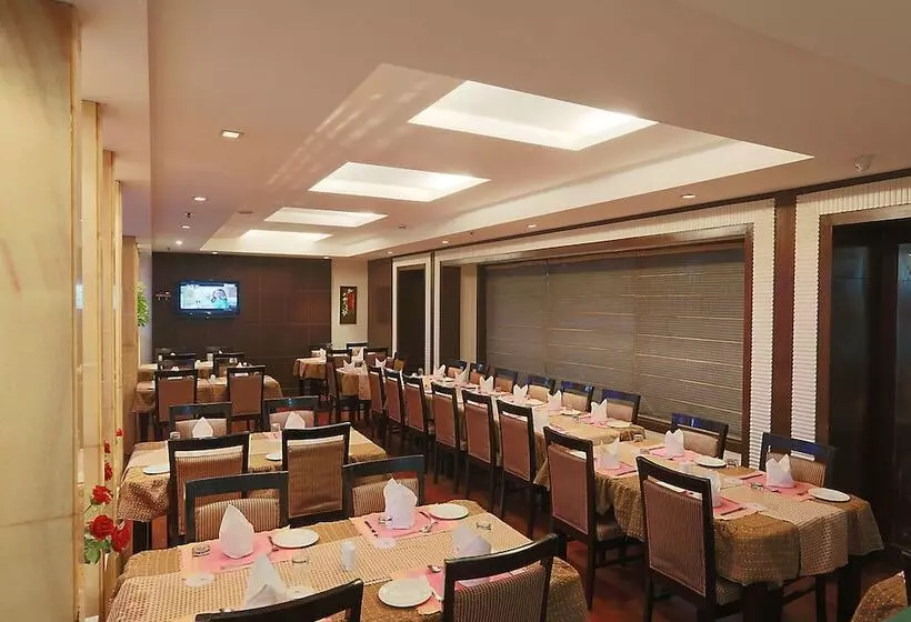 Fotos del hotel Airport Residency:  21