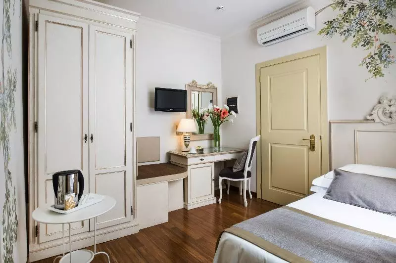 Fotos del hotel Art Atelier:  2