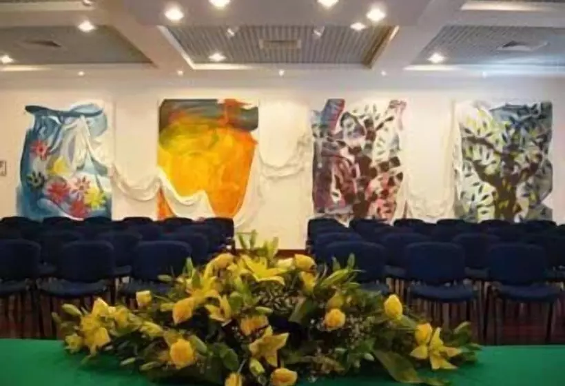 Fotos del hotel Escola:  6