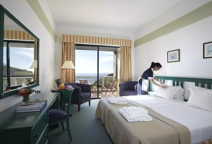 Fotos del hotel Escola:  16